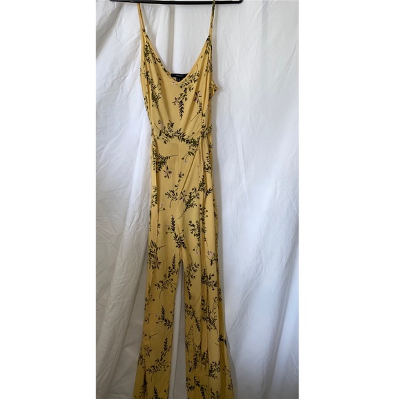Yellow patterned jumpsuit / romper - Picture 3 of 7